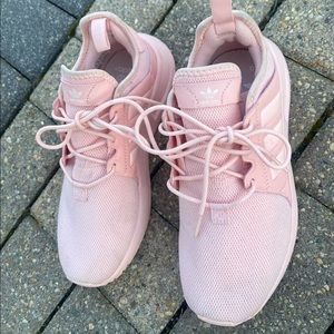 Adidas sneakers womens size 4.5